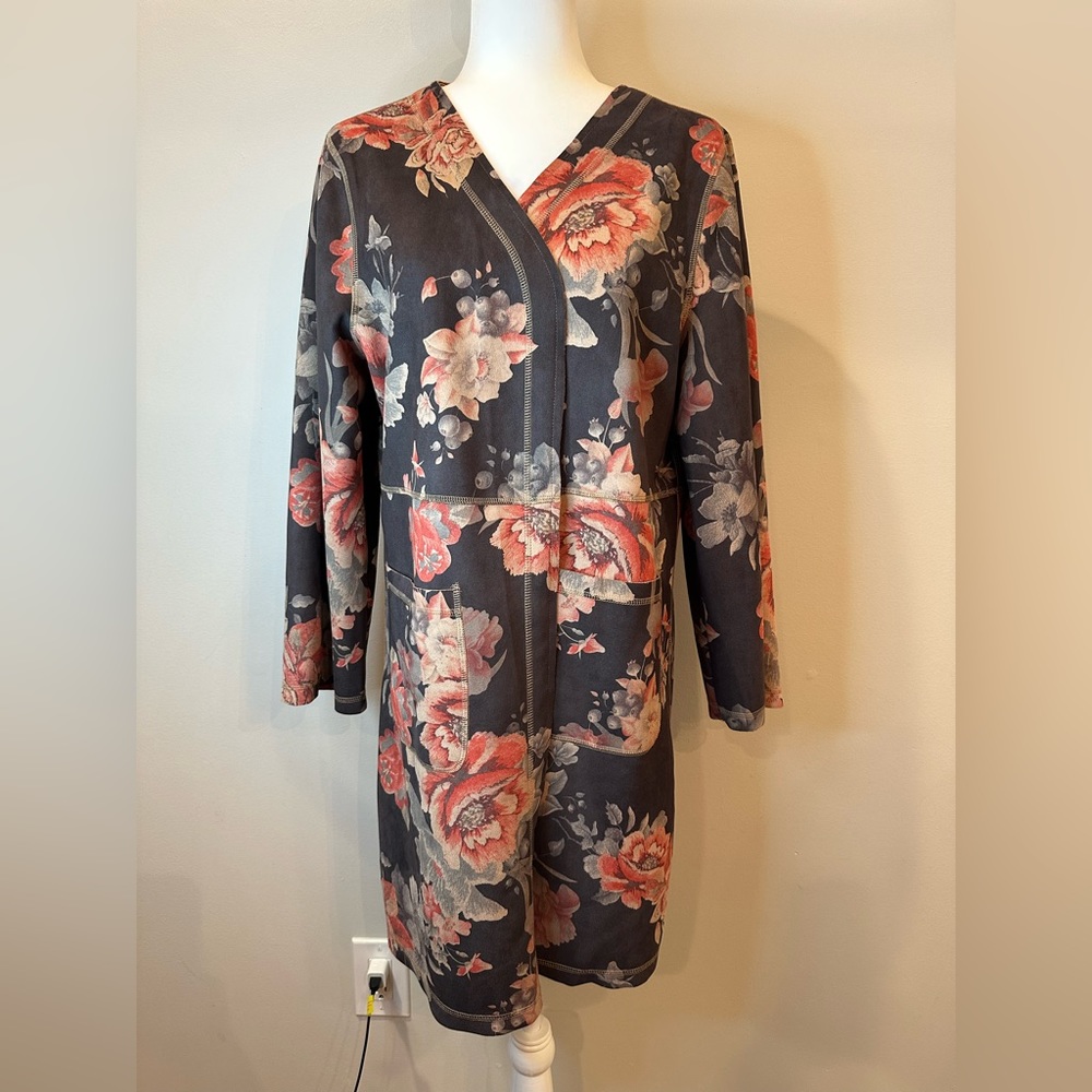 Solitaire Anthropologie Gray Floral Faux Suede Open Front Duster Jacket XL